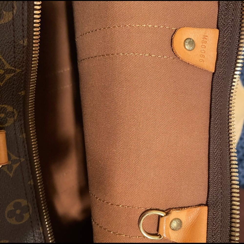 LV Keepall 50 - Picture 2 of 12